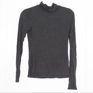 H&M long sleeve tshirt